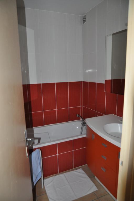 Auberge Des Platanes La Roque-Gageac Phòng bức ảnh