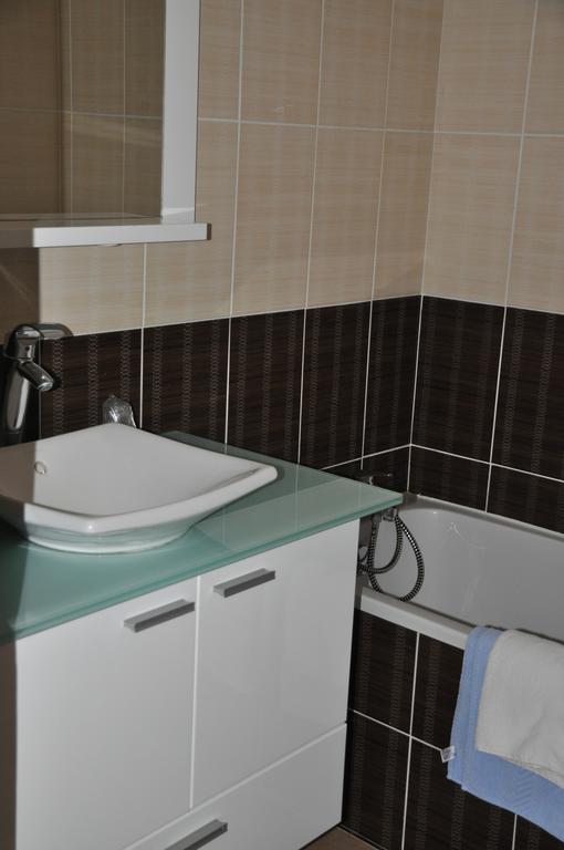 Auberge Des Platanes La Roque-Gageac Phòng bức ảnh
